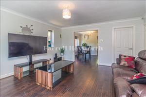 Lounge image 3