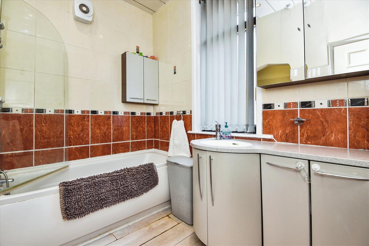 Ground Floor Bathroom