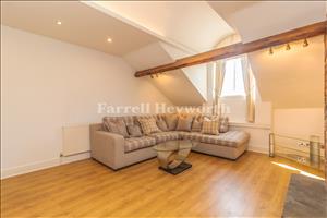 Lounge image 3