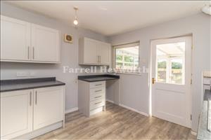 Kitchen image 2