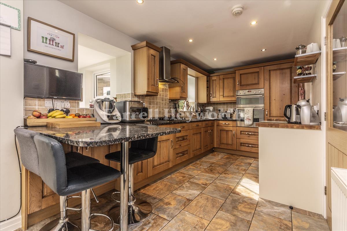 Kitchen y