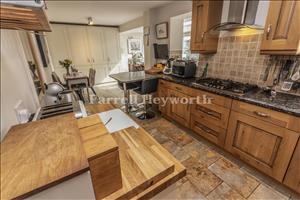 Kitchen z
