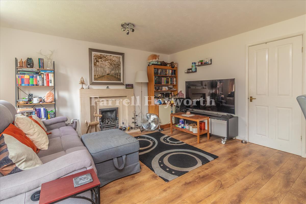 Lounge Diner image 3