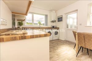 Kitchen d