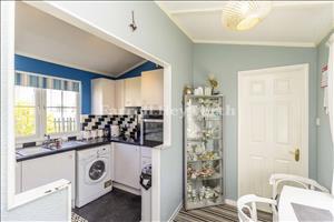 Kitchen dining room