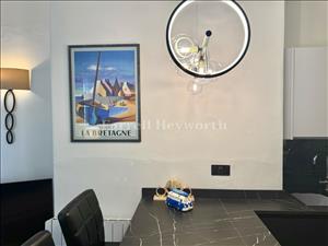 Kitchen feature
