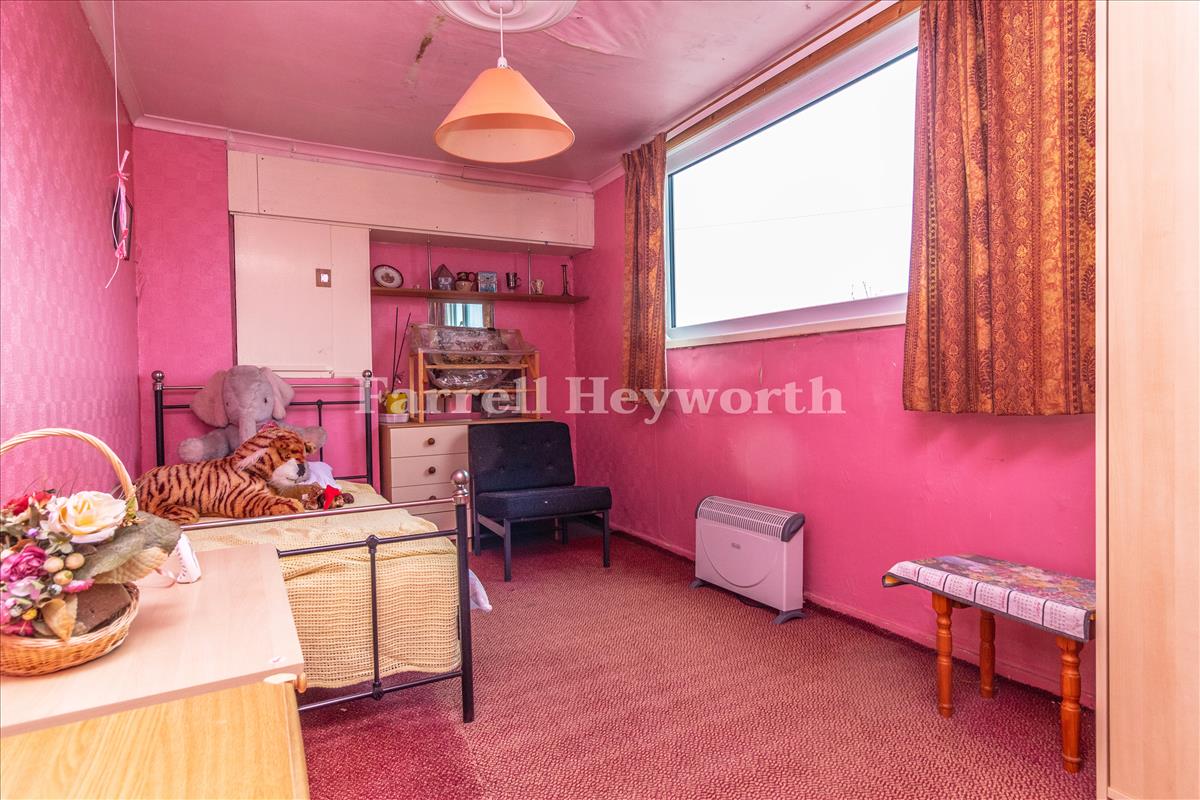 Front Bedroom image 2