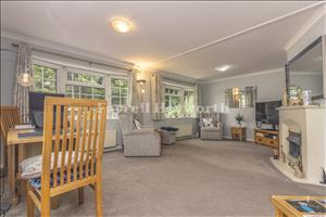 Lounge e
