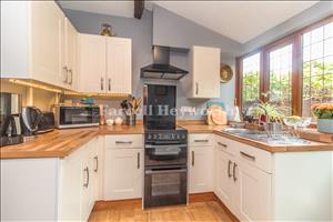 Kitchen image 2