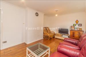 Lounge image 2