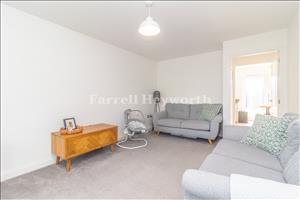 Lounge image 3