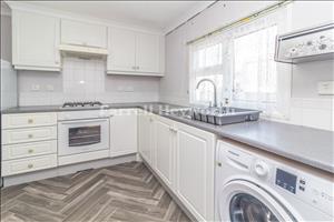 Kitchen image 2