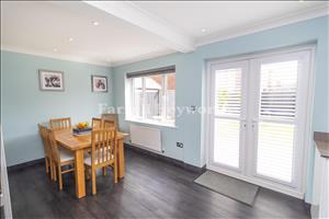 Kitchen Dining 2