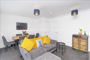 Lounge view 3