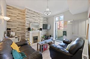 LOUNGE 1