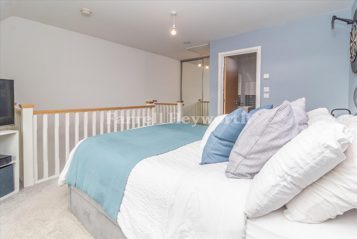 Master Bedroom image 2