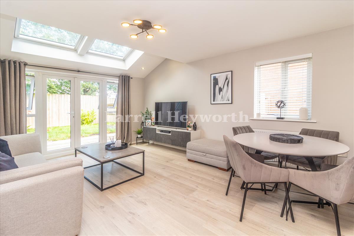 Open Plan Area image 2