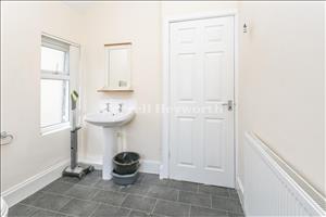 Granville Road Bathroom