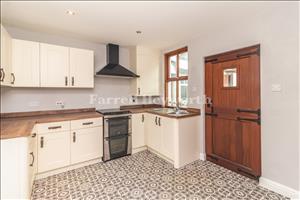 Kitchen image 2