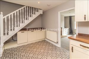 Kitchen image 3