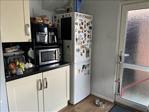 Kitchen Pic 2