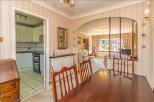 Dining Room image 2