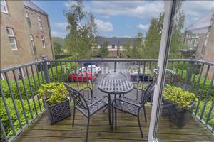 Lounge Balcony 2