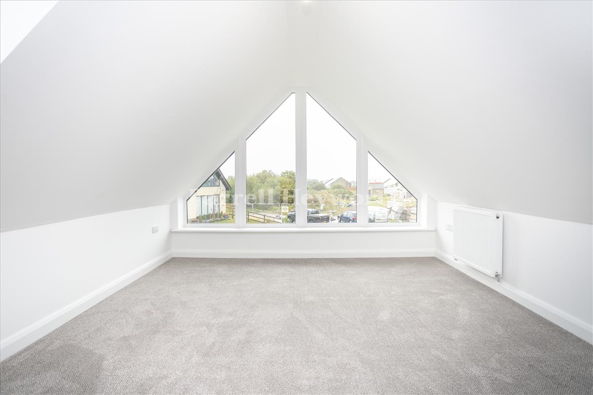 Bedroom 2 view 2