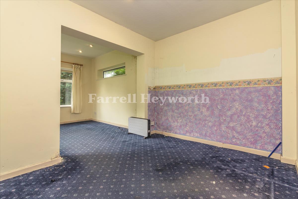 Dressing or Reception