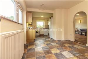 Kitchen b
