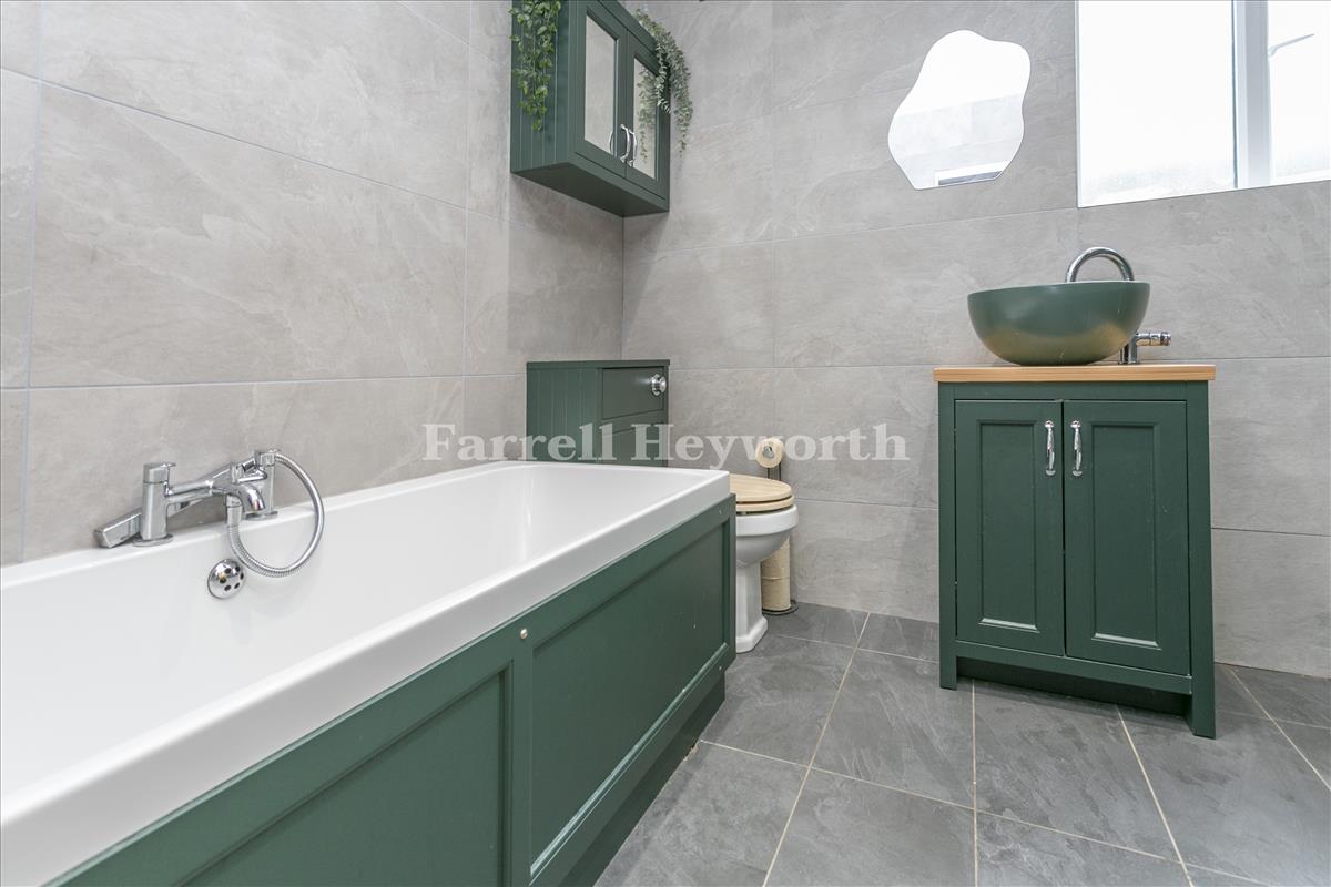 Downstairs bathroom view 2