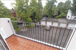 Lounge Balcony