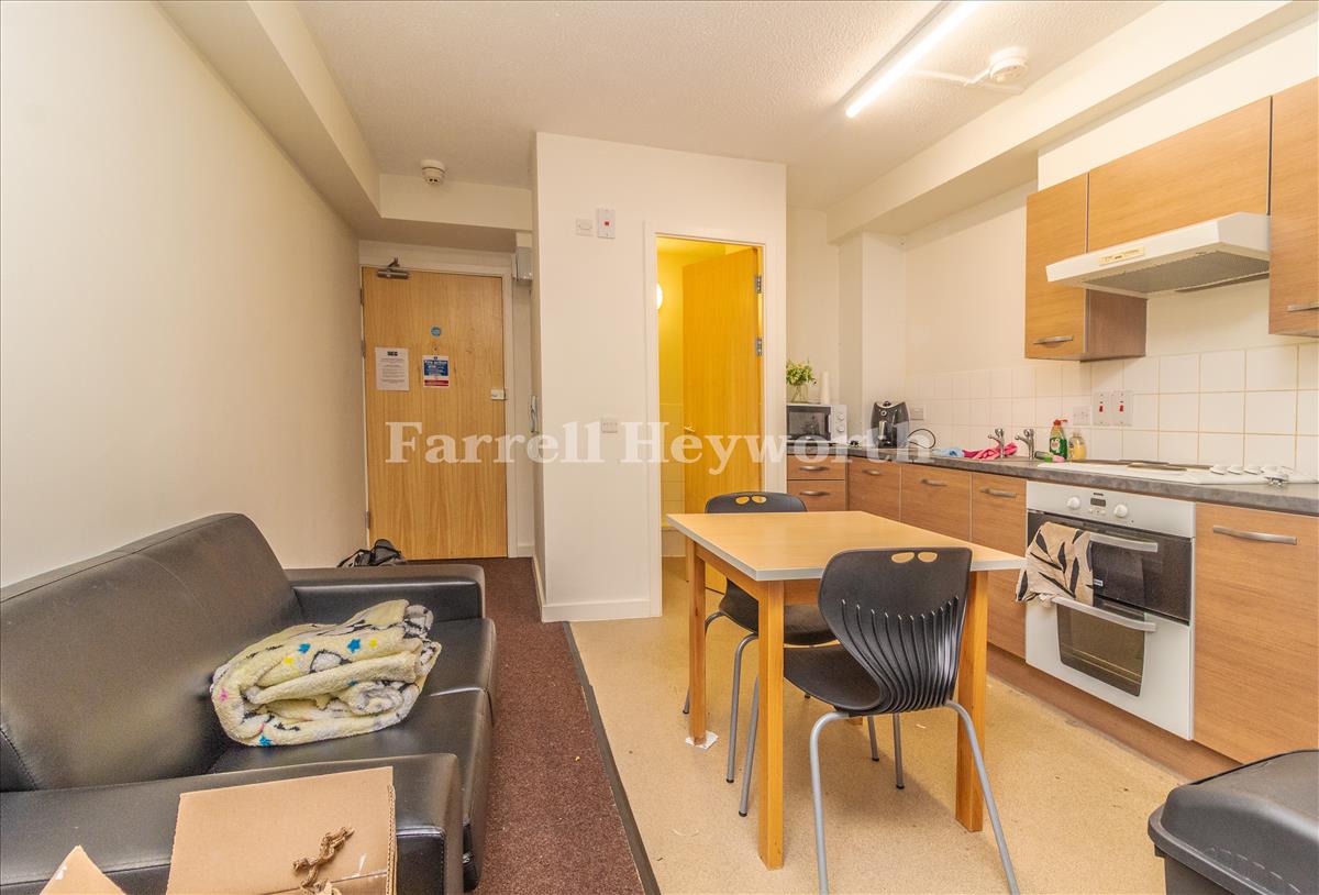 Open Plan Living image 2