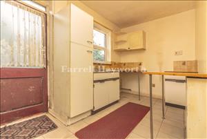 Kitchen b