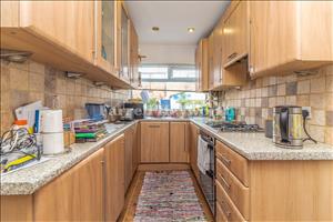 Kitchen image 2