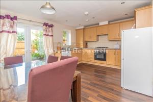 Kitchen Diner 1