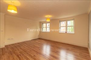Lounge image 2