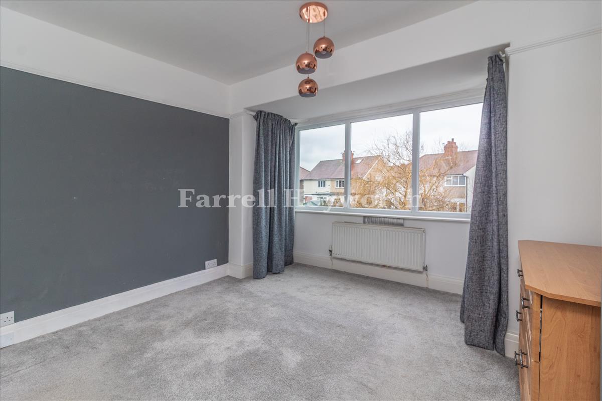 Rear Double Bedroom image 2