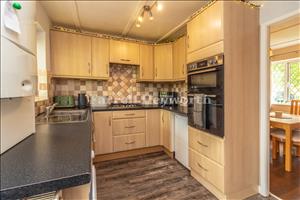 Kitchen image 2