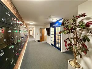 Parcel room and postboxes