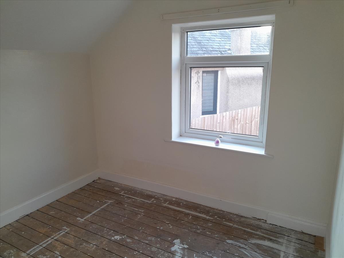 Lordsome Rear Bedroom 2