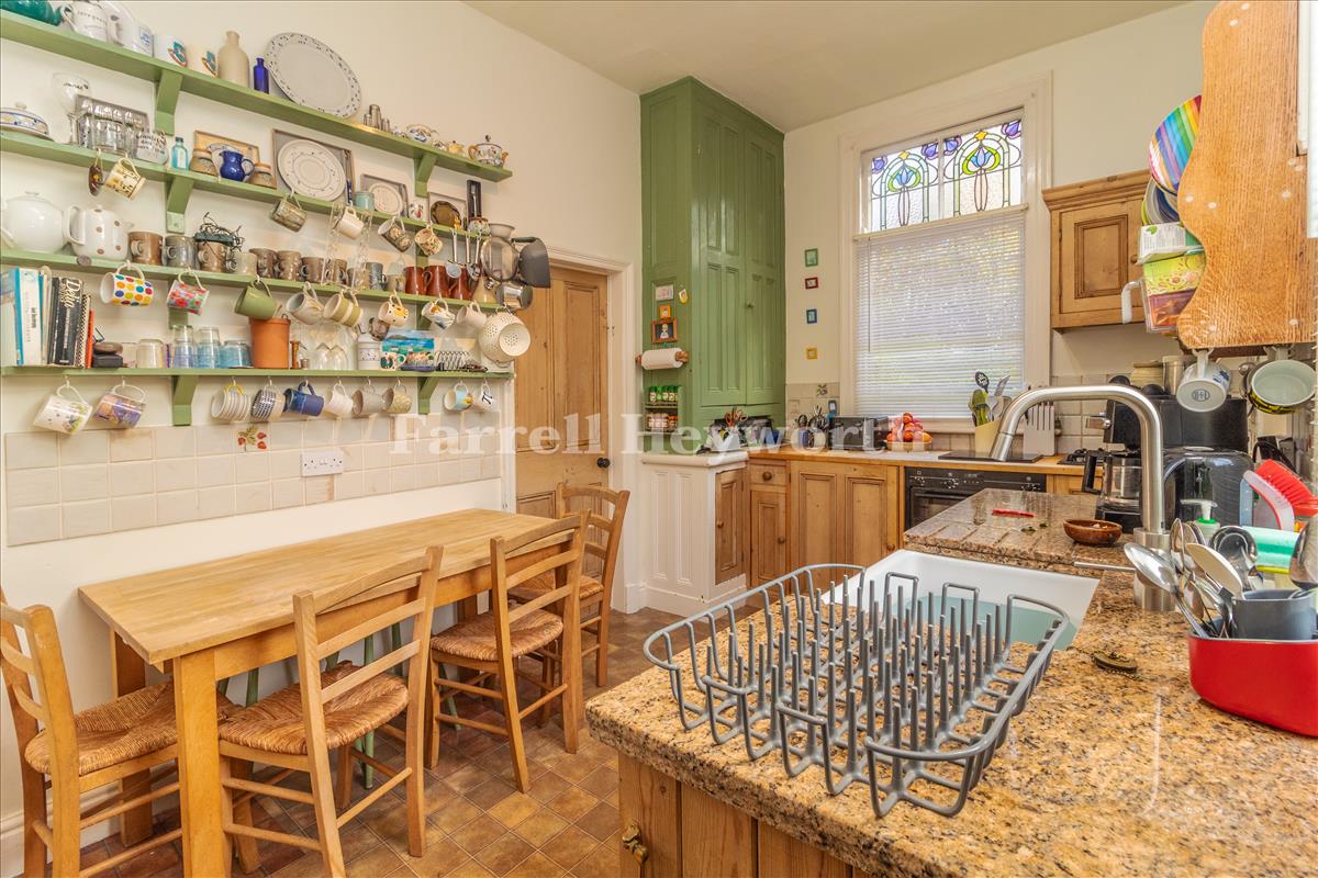 Breakfast Kitchen image 2