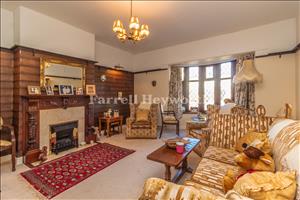 Lounge image 3