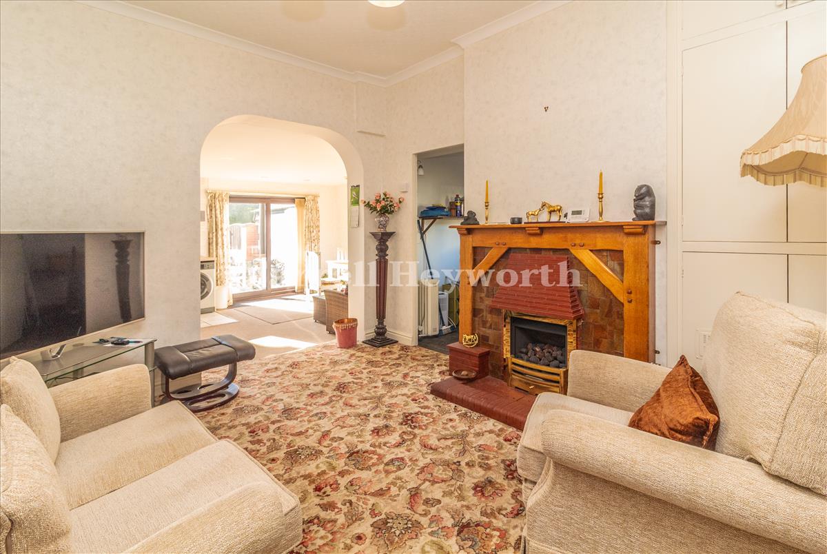 Sitting Room image 2