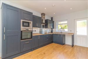 Kitchen Area image 2