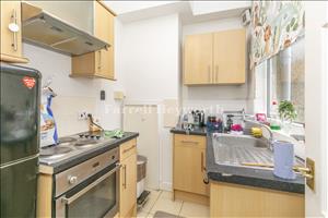 Kitchen 3