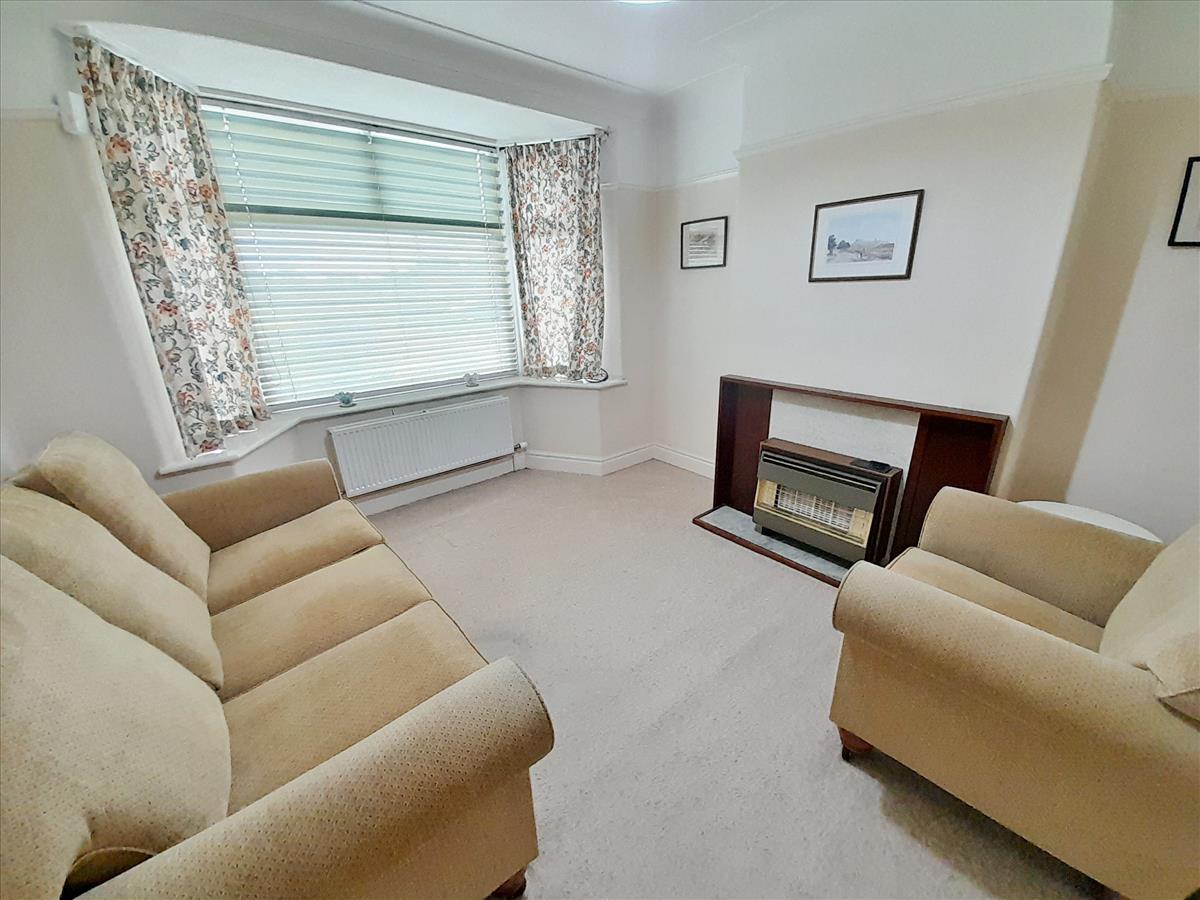 Trumacar Road Front Reception Room