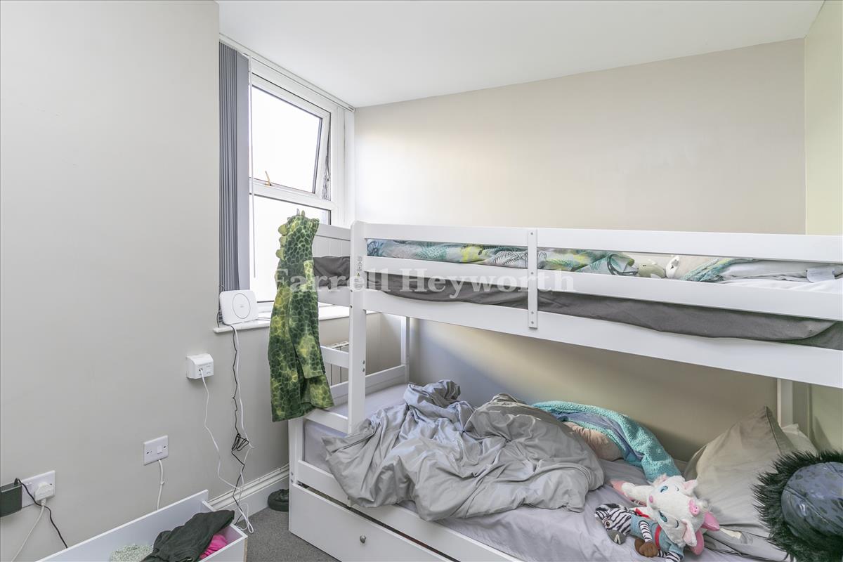 Flat1 bedroom 2 view 2