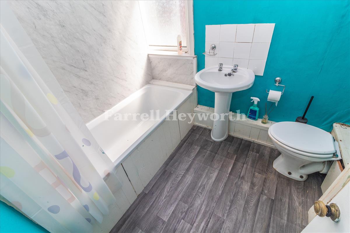 Bathroom first floor flat