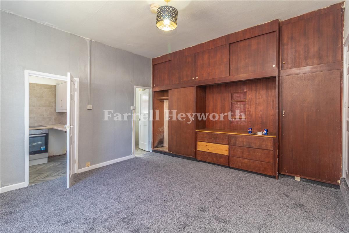 Lounge ground floor flat